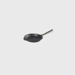 Skeppshult_valurautapannu_18cm